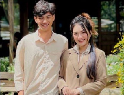 Một cuộc đụ chén cuối cùng trước khi lên xe hoa